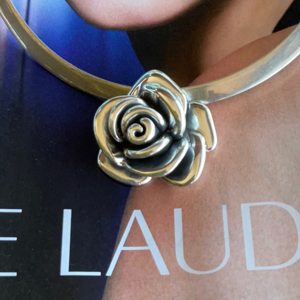 🆕️Elegant TAXCO STERLING Silver Rose Pendant 🌹